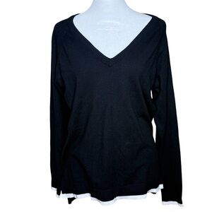 Bobeau V-Neck Knit Sweater M Black Cream Layered Hem Long Sleeved Lightweight